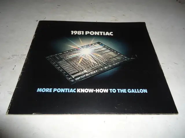 1981  PONTIAC FULL LINE DEALER SALES BROCHURE.CAN MAIL IN CANADA in Arts & Collectibles in Belleville - Image 2