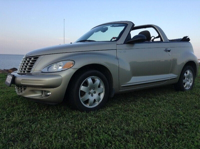 2005 CONVERTIBLE PT CRUISER (SELL OR TRADE) in Cars & Trucks in Fredericton