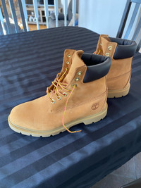 Timberland boots size 8