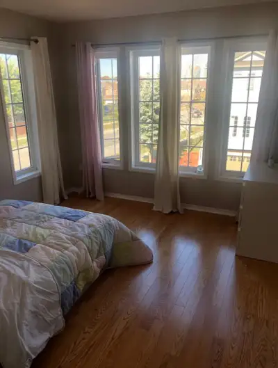 You will love this beautiful and spacious room that’s close to Square One, University of Toronto and...