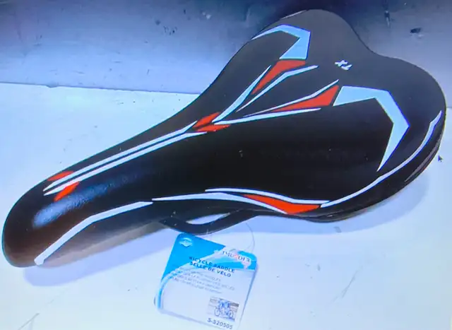 bike parts , new in box saddles full case of 12