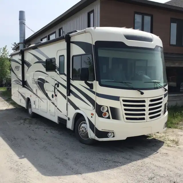 Motorisé classe A FOREST RIVER ,2019 in RVs & Motorhomes in Ottawa - Image 2