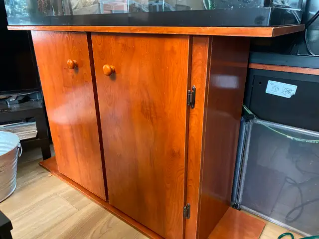 Aquarium stand 13x48” in Other Tables in Laval / North Shore - Image 4