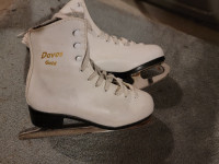 Davis Gold Figure Skates Size 33