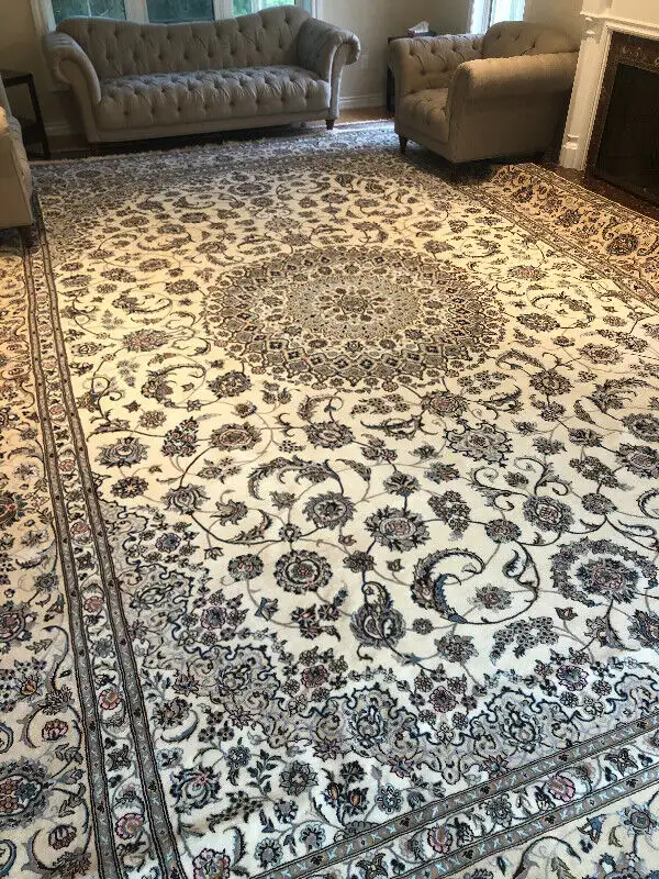 Persian Naeen fine handmade rug ( Iran) in Rugs, Carpets & Runners in Markham / York Region - Image 8