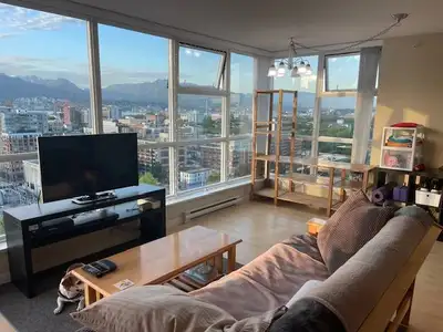 See Today: Pet Friendly View Suite 1100 sqft. Water and HW incl.