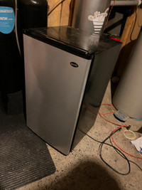 réfrigérateur miniature