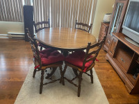Wooden Extendable Dining table with 4 chairs