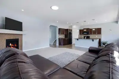 upper floor for rent