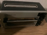 Hamilton Beach four/toaster