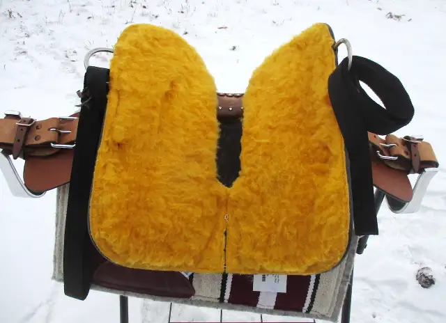 New 10" Mini Saddle, chestnut colour, will ship in Equestrian & Livestock Accessories in Dawson Creek - Image 8
