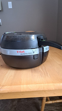 Good used - T-Fal Actifry Fryer for sale.