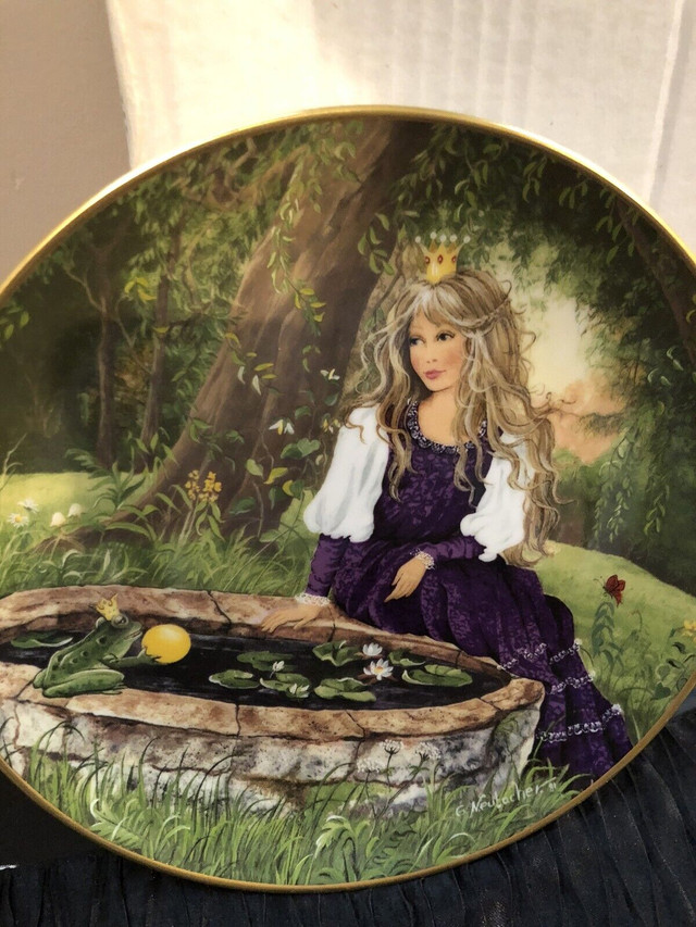 Children’s “Classic Fairy Tales” Plates in Other in Windsor Region - Image 2