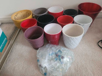Lot of 12 Planters and glass pebbles