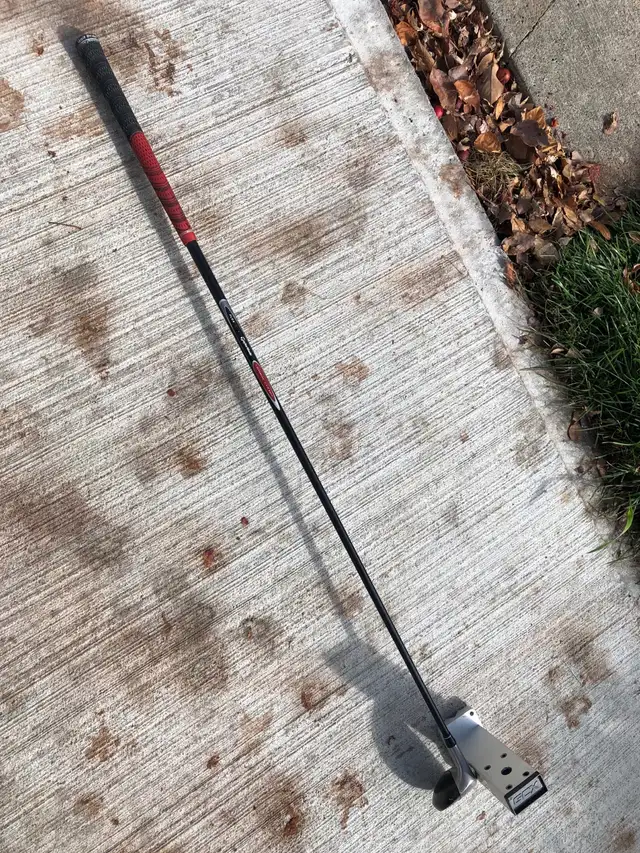 Rescue Mid 3 Taylormade golf club in Golf in Mississauga / Peel Region - Image 3