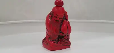 Chinese Carved Snuff Bottle - old man 1 Pet and smoke-free home Pickup 17 Side Rd and Hwy 25 ( Regio...