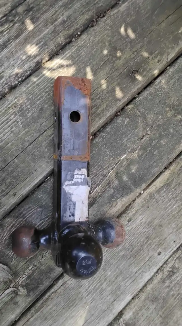 tri ball /trailer hitch in Other in Napanee - Image 2