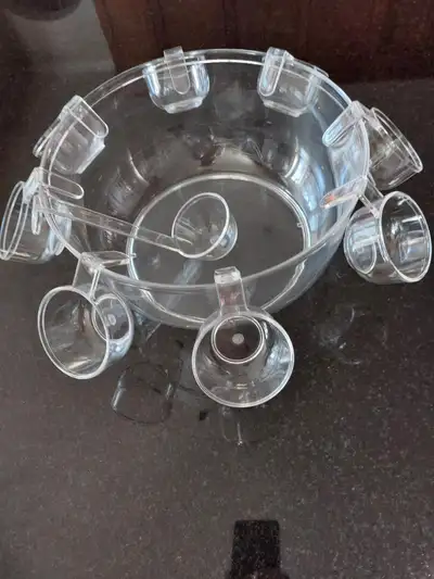 Large Punch Bowl Serving Set – Very Good Condition, View more