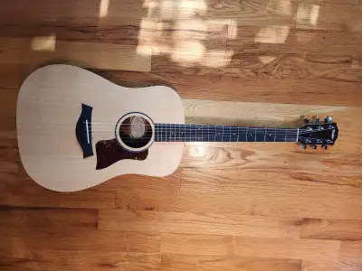 SUPERB Taylor Big Baby Bbte! W/Pick-Up+original Gigbag! SHIPS!, View more