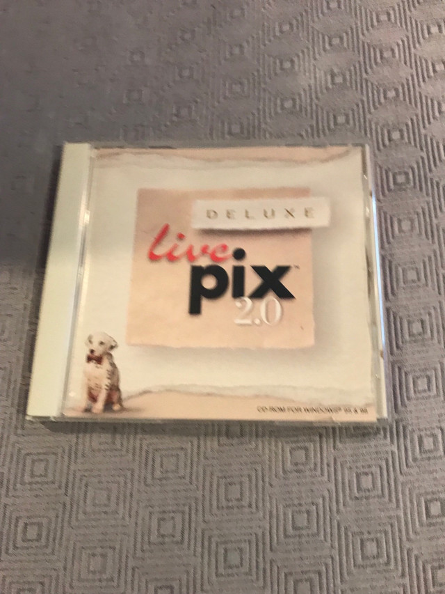 CD-ROM Deluxe Live Pix 2.0 dans Autre  à Ville de Montréal