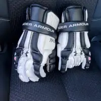 Brand New UNDER AMOUR LaCrosse Gloves 