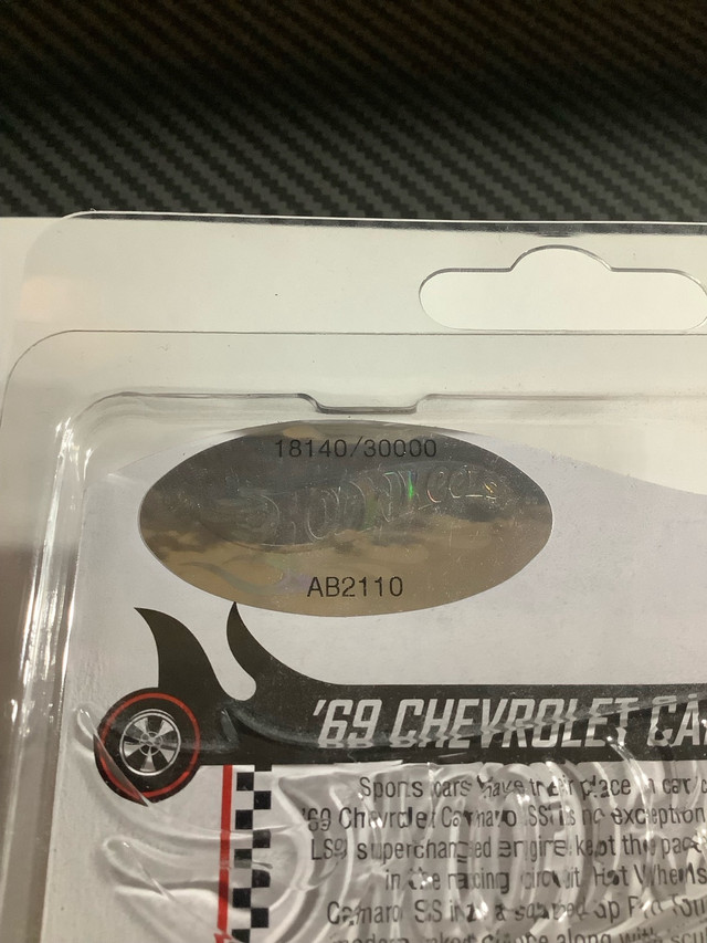 Hot Wheels RLC 69 Chevrolet Chevy Camaro SS Diecast muscle car in Arts & Collectibles in Kitchener / Waterloo - Image 2