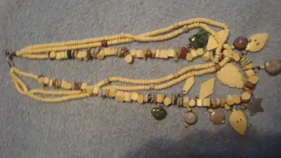 THREE STRANDS OF STONES ON 16 INCH NECKLACE P/U QUEENSLAND SE, View more