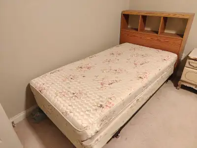 ★★SINGLE BED WITH HEADBOARD★★, View more