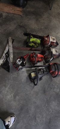 Lot of chainsaws