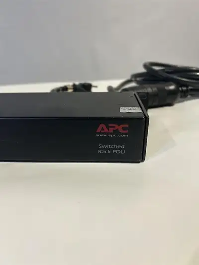 APC AP7901 switched rack PDU, View more