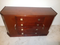 Dresser - 100% Mahogany wood - Excellent Condition