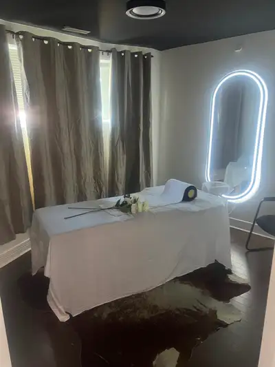 Boul.CureLabelle 15/440 Bon Massage Camerounaise Ouverte à Tous, View more