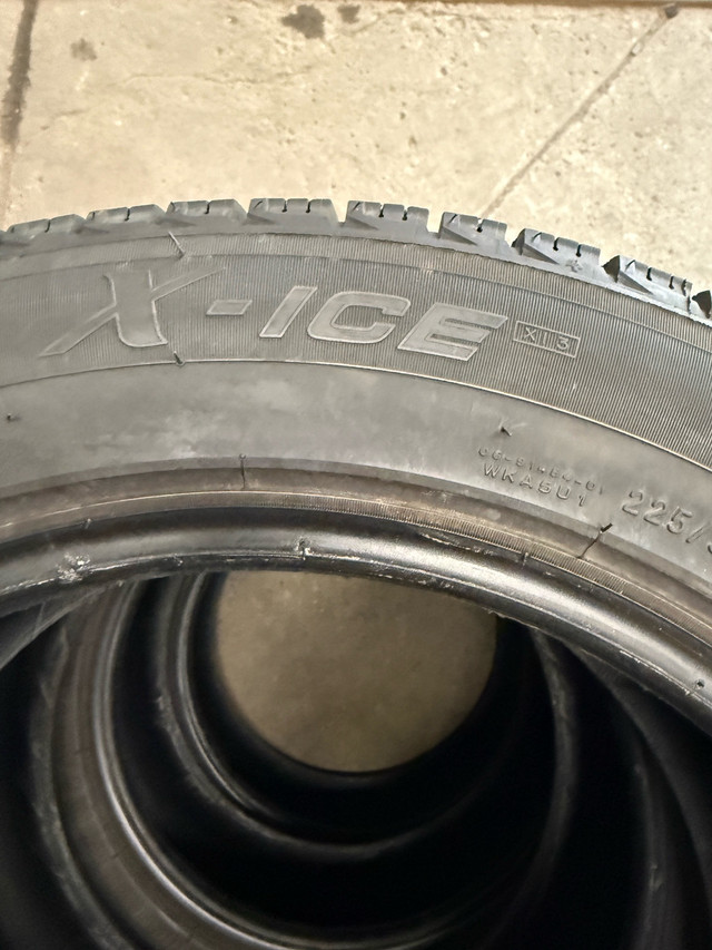 225/55/17 Michelin Xice 3  in Tires & Rims in Oshawa / Durham Region - Image 2
