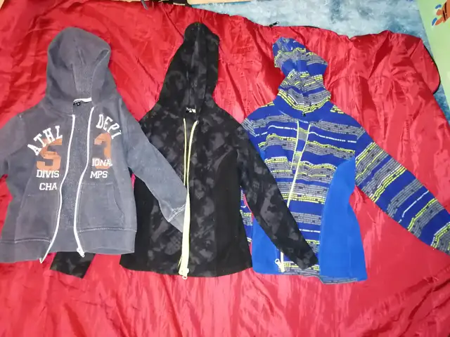 Vêtements printemps pour garçons (6-8 ans) in Kids & Youth in City of Montréal - Image 2