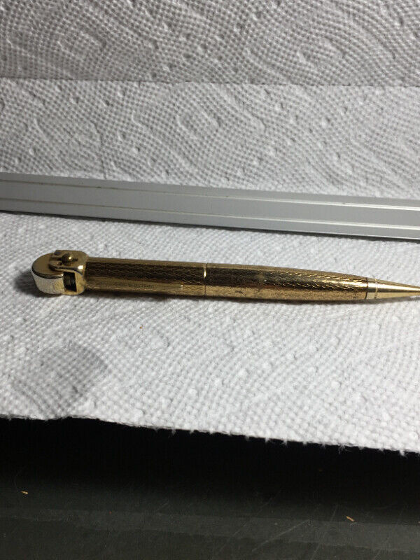 Old Lite Mechanical Pencil Lighter Made In Japan in Arts & Collectibles in Vancouver - Image 3