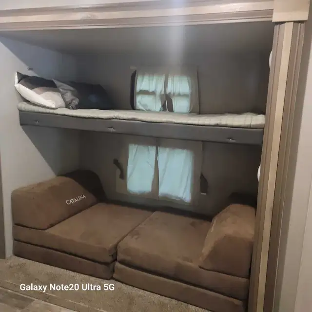 2bdr Trailer for Rent  in Ontario in Canada - Image 7