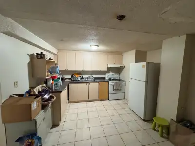 Private room near sheridan