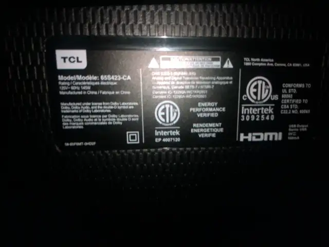 65” TCL Roku TV - 65S423-CA (Broken Screen) in TVs in Markham / York Region - Image 2