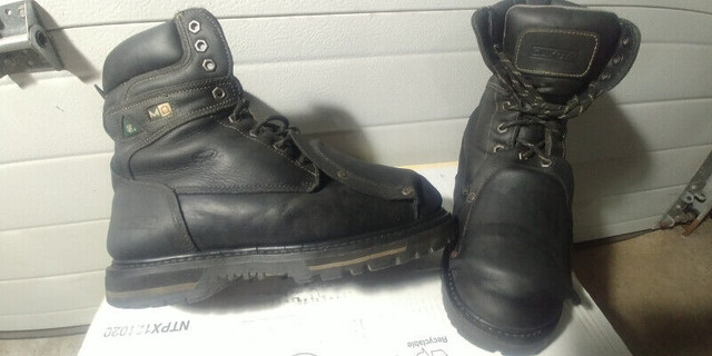 Men's  Boots size 10,5 dans Chaussures pour hommes  à Peterborough - Image 3