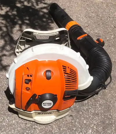 STIHL BR700 Gas Backpack Blower, Landscapers choice!, View more