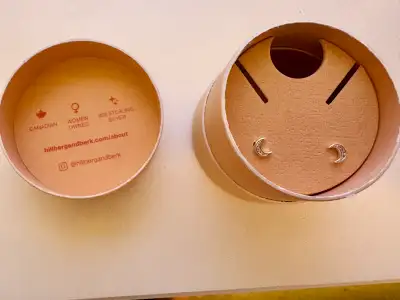 New Hilberg & Berk Mini Star Studs, View more