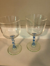 2 - 16 oz acrylic plastic glasses /goblets $10 twisted blue stem