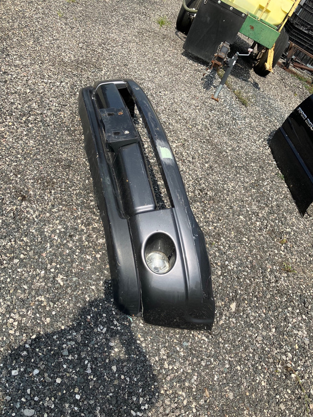 Dodge sport bumper REDUCED in Auto Body Parts in Chatham-Kent