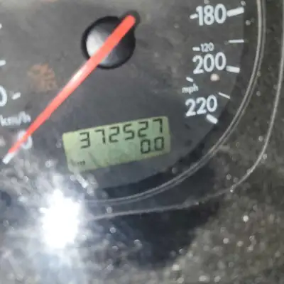 2001 vw golf 1.9 TDI automatic Lady driven as a daily. Needs some work, I'm pretty sure the transmis...