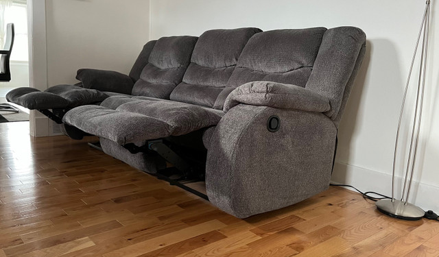 Tulen Reclining Sofa - Grey in Couches & Futons in Winnipeg - Image 4