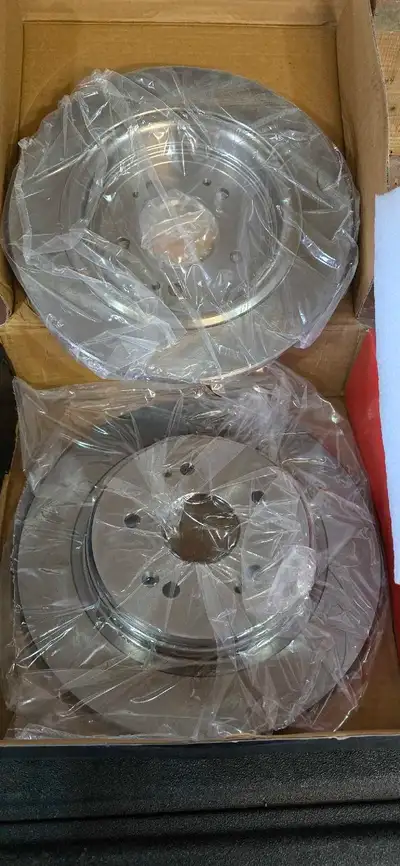 New rear rotors in box. Fit the following: 2017 - 2023 Honda CRV 2015 - 2020 Acura Regular price is...