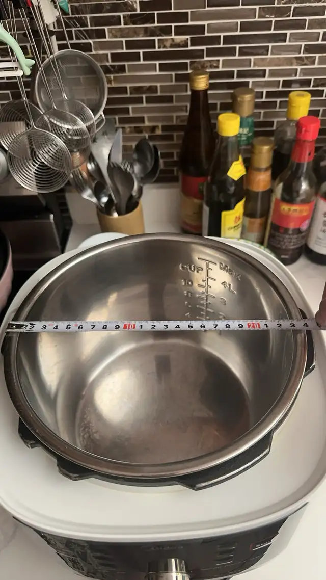 Midea Pressure Cooker555654500876308483