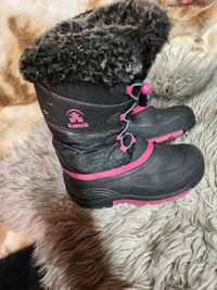 Girls Kamik winter boots