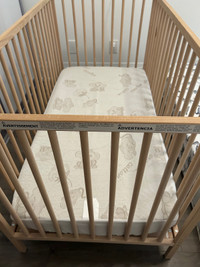 Crib with Mattress & Protector 