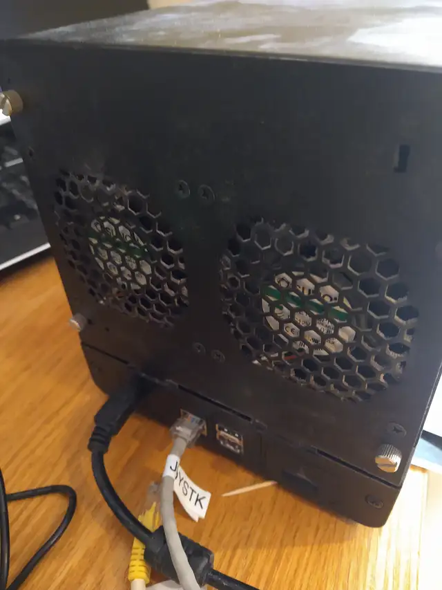 NAS Synology DS411+ (4-Bay) + 4x4TB Disks64739290407042121